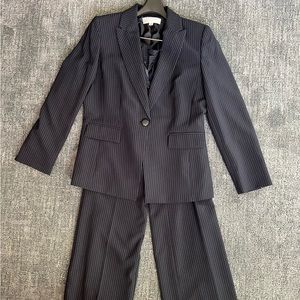 Women’s Pinstripe Pant Suit